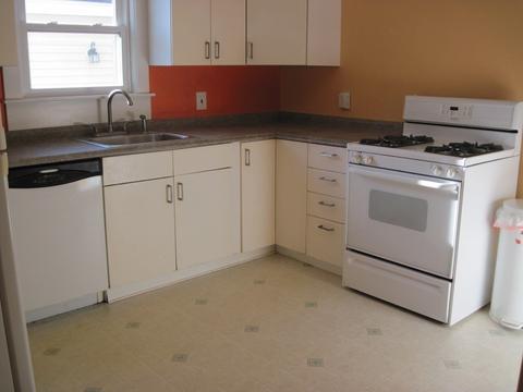 21 Crane Ave, Maynard, MA 01754 photo 2