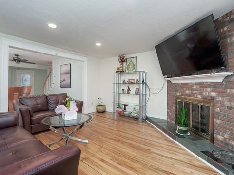 45 Crawford St, Worcester, MA 01604 photo 9