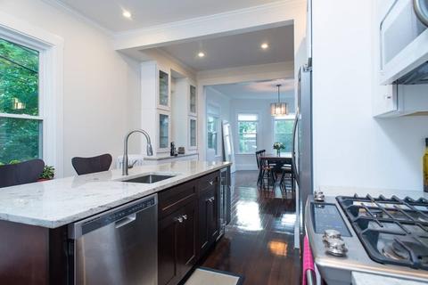 30 Stanton Rd #1, Brookline, MA 02445 photo 9
