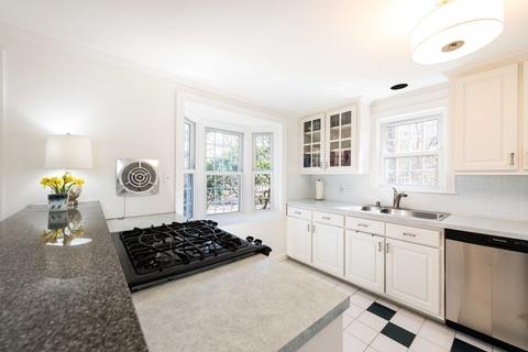 5 Great Plain Ave, Wellesley, MA 02482 photo 6