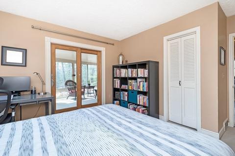 137 Chestnut St, Upton, MA 01568 photo 17