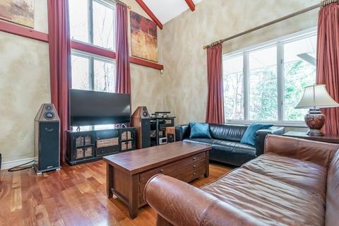 137 Chestnut St, Upton, MA 01568 photo 6