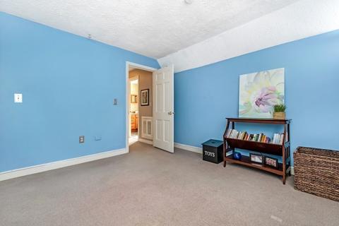 137 Chestnut St, Upton, MA 01568 photo 25