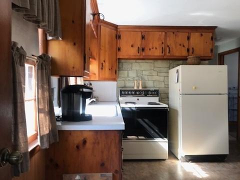 28 Mcbride St, Springfield, MA 01104 photo 3
