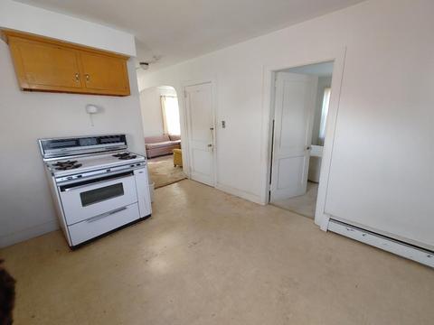 275 Dickinson, Fall River, MA 02721 photo 15