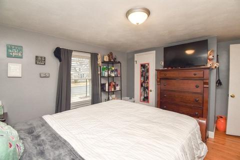 82 Chilson St, Springfield, MA 01118 photo 21