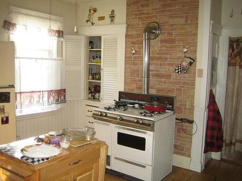 96 Stanton St, Worcester, MA 01605 photo 8