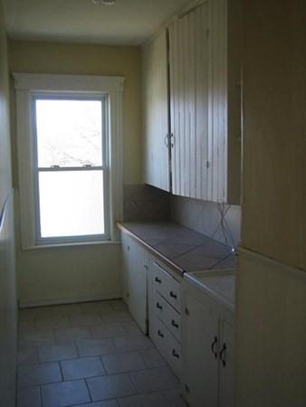 96 Stanton St, Worcester, MA 01605 photo 14