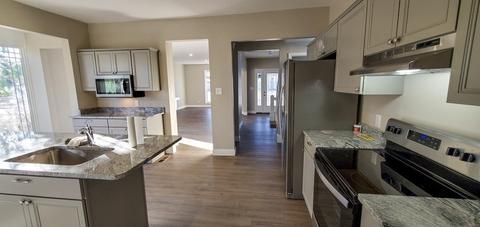 67 Saint James Ave, Springfield, MA 01109 photo 16