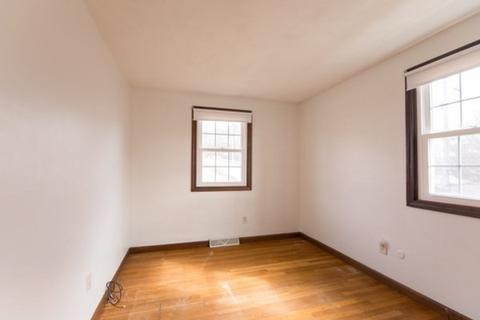 320 Quincy St, Fall River, MA 02720 photo 15