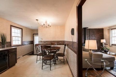 320 Quincy St, Fall River, MA 02720 photo 11