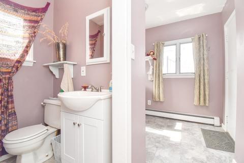 16 Harkness, Springfield, MA 01118 photo 21