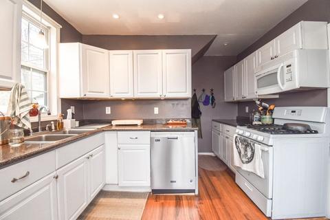 16 Harkness, Springfield, MA 01118 photo 15