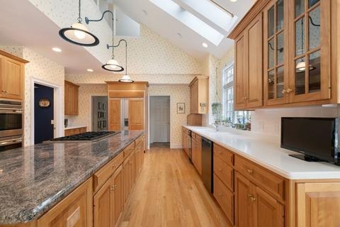 34 Wilson Ln, Needham, MA 02492 photo 15
