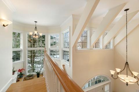 34 Wilson Ln, Needham, MA 02492 photo 23