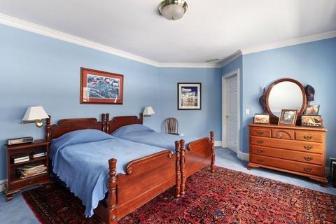 34 Wilson Ln, Needham, MA 02492 photo 28