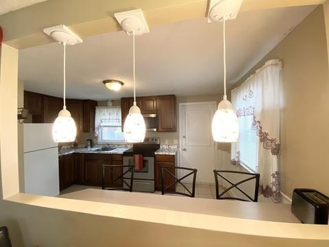 83 Granby St, Springfield, MA 01108 photo 6