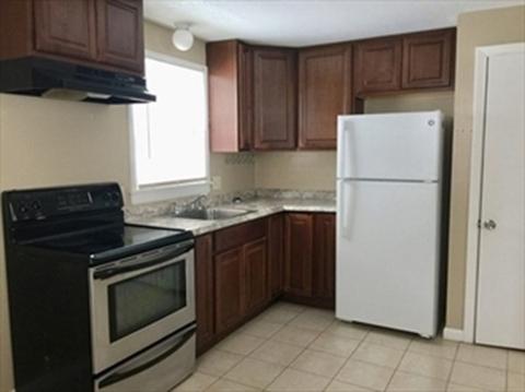 83 Granby St, Springfield, MA 01108 photo 19