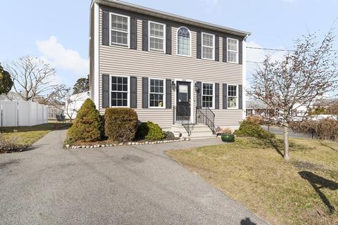 452 Kennedy St, Fall River, MA 02721 photo 2
