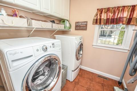 27 Prospect St, Upton, MA 01568 photo 33