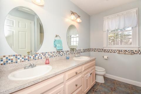 27 Prospect St, Upton, MA 01568 photo 22