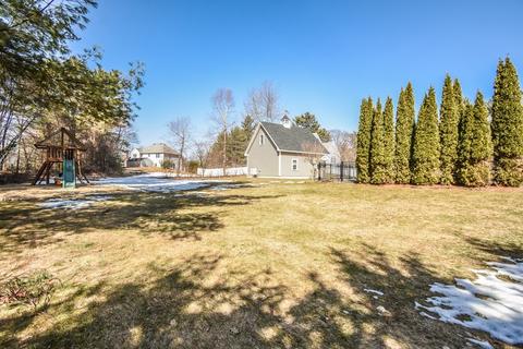 27 Prospect St, Upton, MA 01568 photo 36