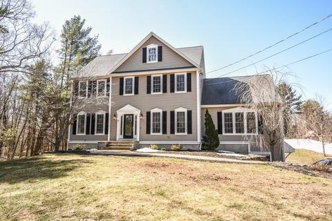 27 Prospect St, Upton, MA 01568 photo 1