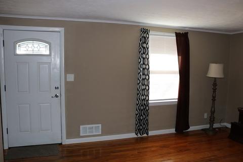 75 Pemaquid St, Springfield, MA 01119 photo 7
