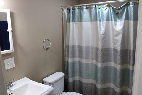 75 Pemaquid St, Springfield, MA 01119 photo 13