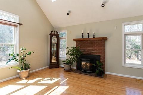 3 Whiffletree Ln, Georgetown, MA 01833 photo 12