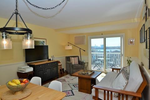 12 Cox Ct #6, Beverly, MA 01915 photo 8