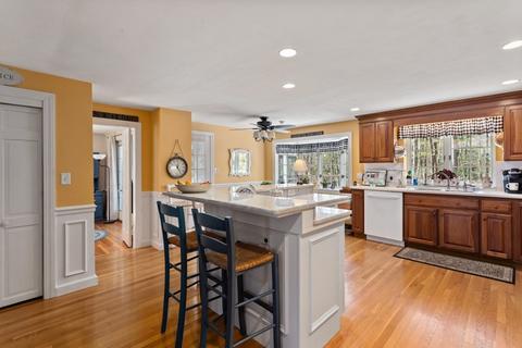 35 Pine Ridge Rd, Reading, MA 01867 photo 3