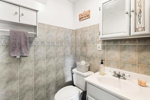 2 Seaview Ave, Danvers, MA 01923 photo 17