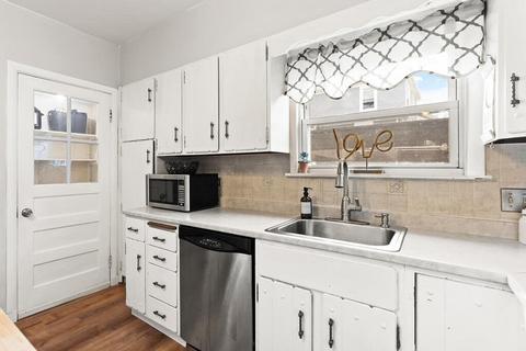 2 Seaview Ave, Danvers, MA 01923 photo 13