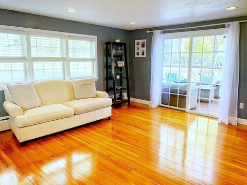 29 Bond St, Reading, MA 01867 photo 8