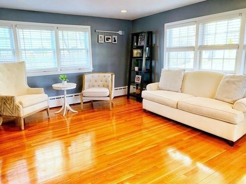 29 Bond St, Reading, MA 01867 photo 7