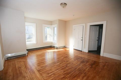 553 2nd St, Fall River, MA 02721 photo 7
