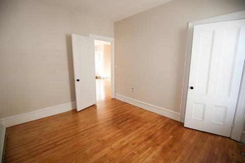 553 2nd St, Fall River, MA 02721 photo 6