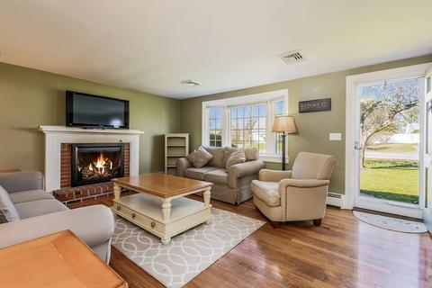 68 Katherine Rd, Barnstable, MA 02632 photo 3