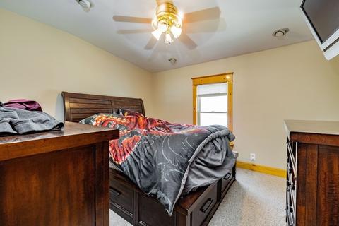 19 Bonner St, Chicopee, MA 01013 photo 13
