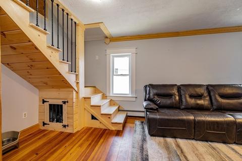19 Bonner St, Chicopee, MA 01013 photo 9