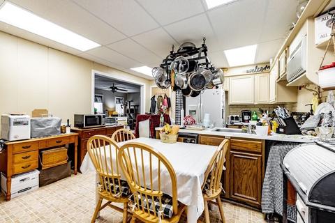 19 Bonner St, Chicopee, MA 01013 photo 24