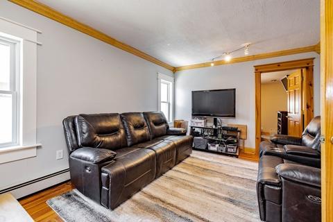 19 Bonner St, Chicopee, MA 01013 photo 11