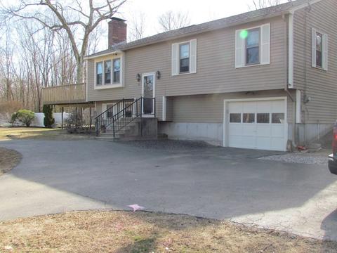 10 Forest St, Douglas, MA 01516 photo 2