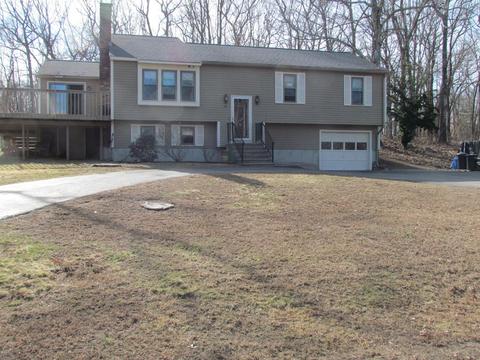 10 Forest St, Douglas, MA 01516 photo 1