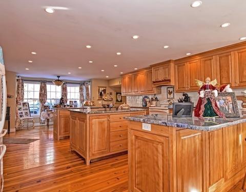 28 Kendall St, Barre, MA 01005 photo 9