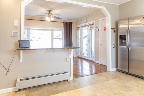 47 Bryan Ave, Easthampton, MA 01027 photo 7