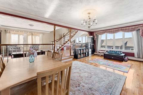 14 Silva Ct, Gloucester, MA 01930 photo 16