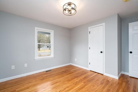 108 Line St, Easthampton, MA 01027 photo 17