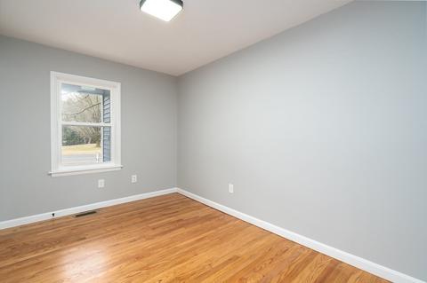 108 Line St, Easthampton, MA 01027 photo 19